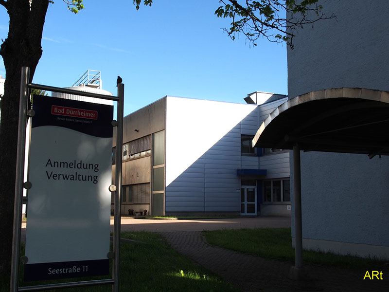Bad Dürrheimer Mineralbrunnen GmbH & Co. KG mit Wegweiser zur Anmeldung/Verwaltung