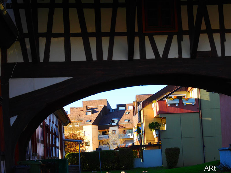 Torbogen am Haus des Gastes Blick zur Rückseite Bahnhofsstraße