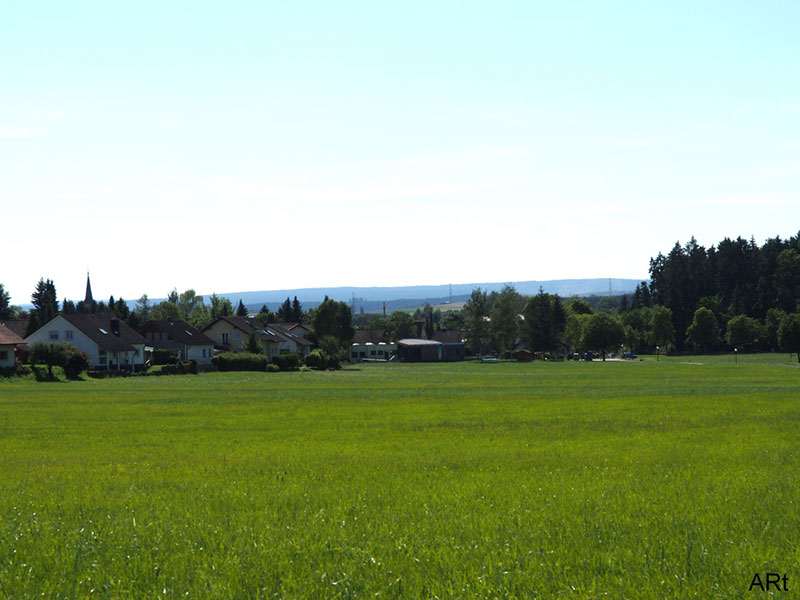 Weg von der Willmannstraße nach Hochemmingen Blick auf Kindergarten u. Kernstadt